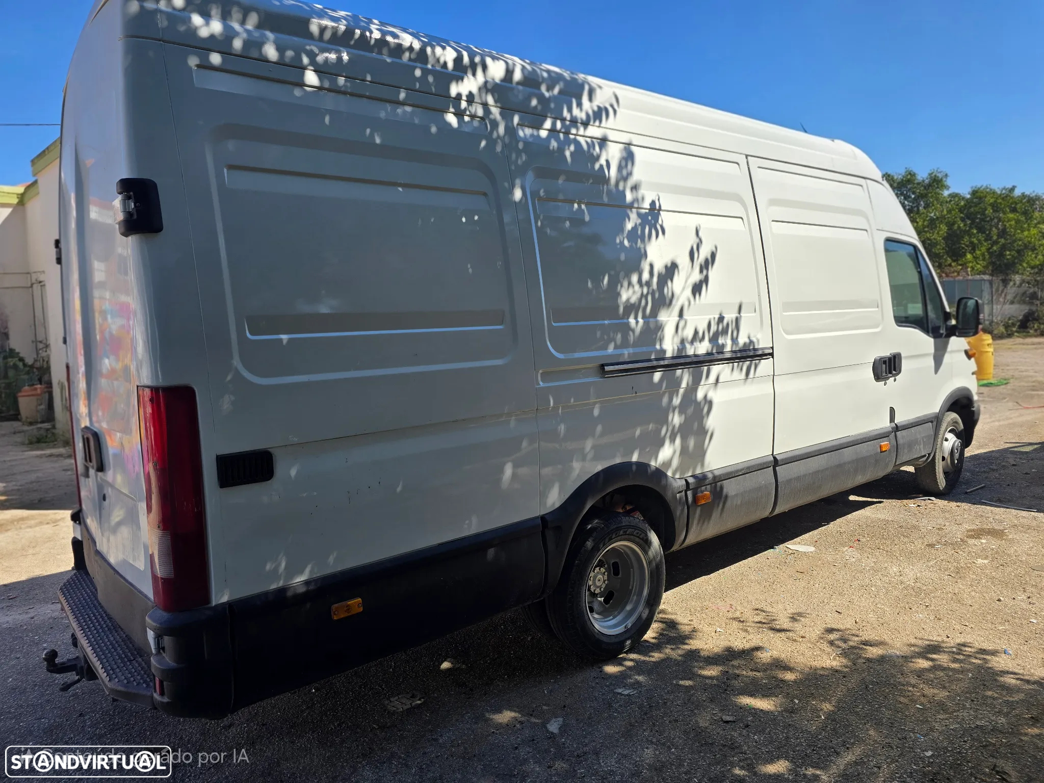 Iveco Daily extra longa 35C13 - 4