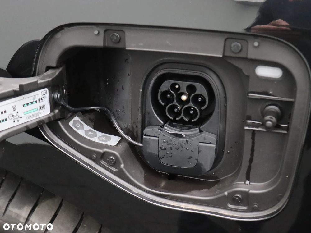 Cupra Terramar 1.5 e-Hybrid DSG VZ - 33
