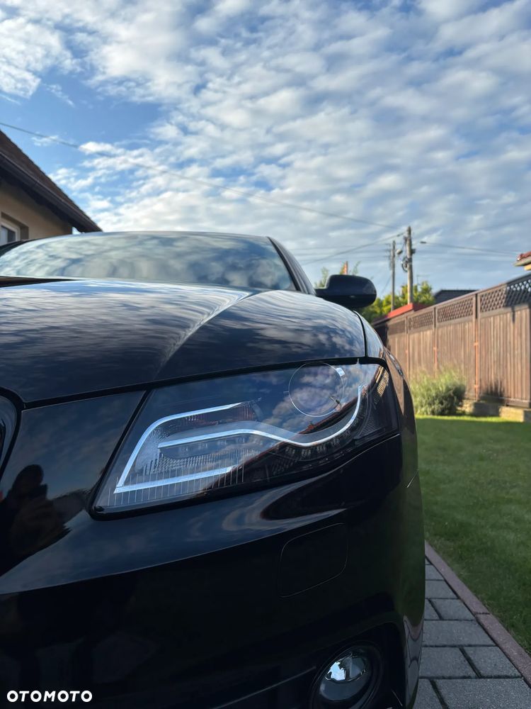 Audi A4 Avant 2.0 TDI - 21