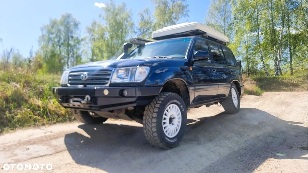 Toyota Land Cruiser 4.7 V8 - 2