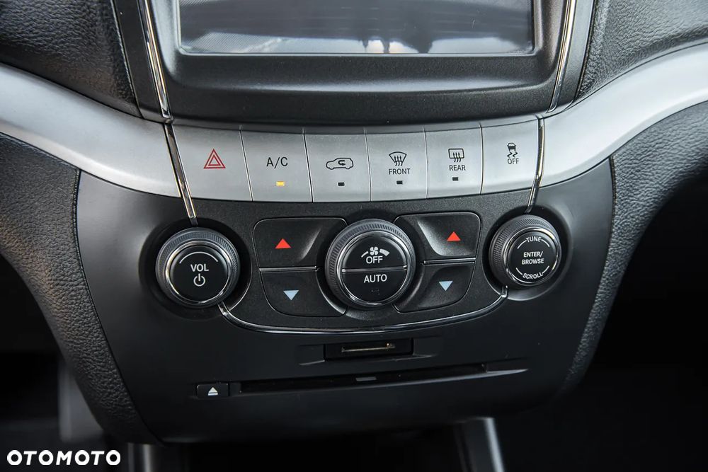 Fiat Freemont 2.0 Multijet 16V DPF Automatik Allrad Black Code - 24