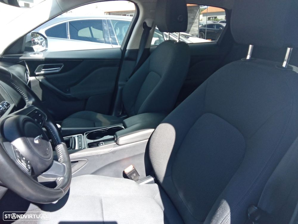 Jaguar F-Pace 2.0 i4D Prestige - 13
