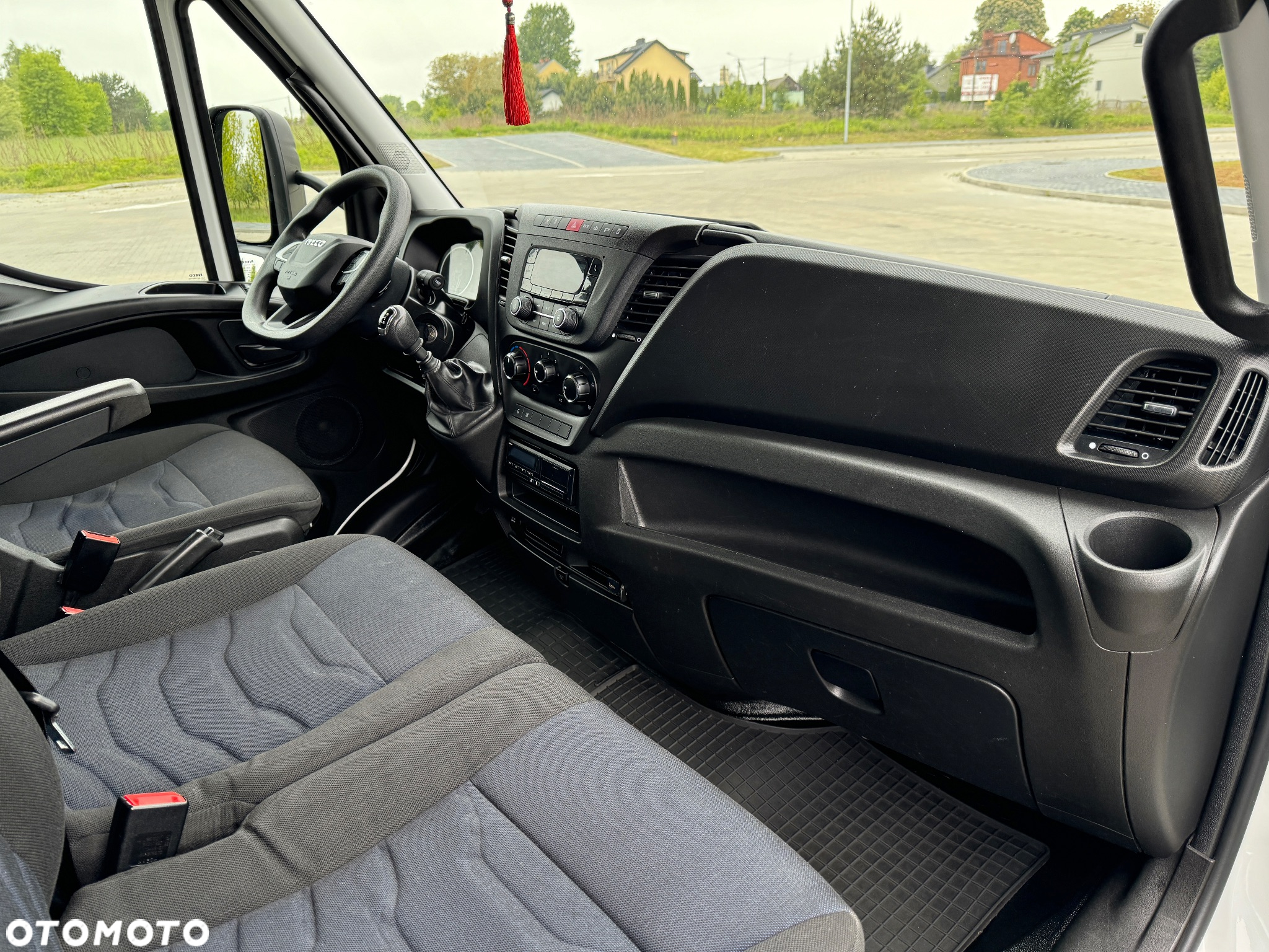 Iveco Daily 2022r‼️72C16‼️Winda Palfinger 1000Kg Udźwigu Izoterma/kontener 5.52m 3.0 Diesel DMC 7200 kg 70C16 Salon Polska Faktura VAT 23% - 37