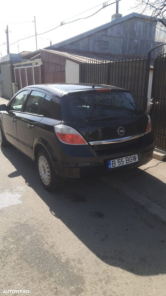 Opel Astra 1.3 CDTI Enjoy - 2