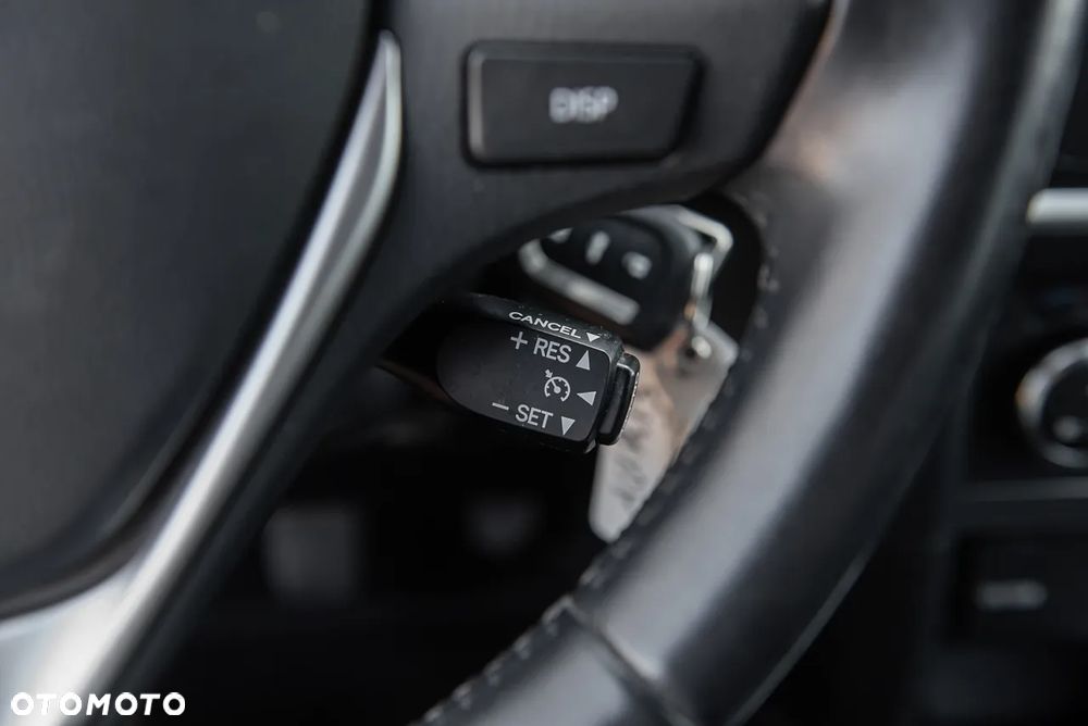Toyota Auris 1.6 Premium - 20