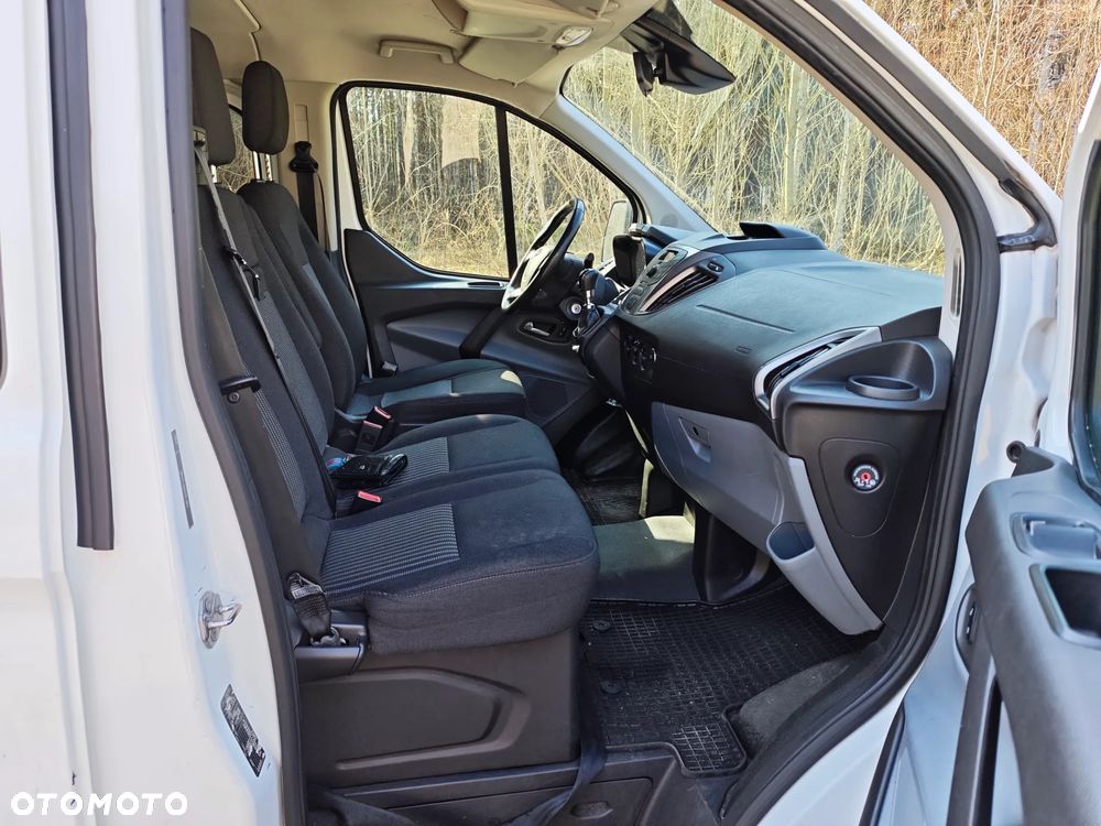 Ford Transit Custom - 16