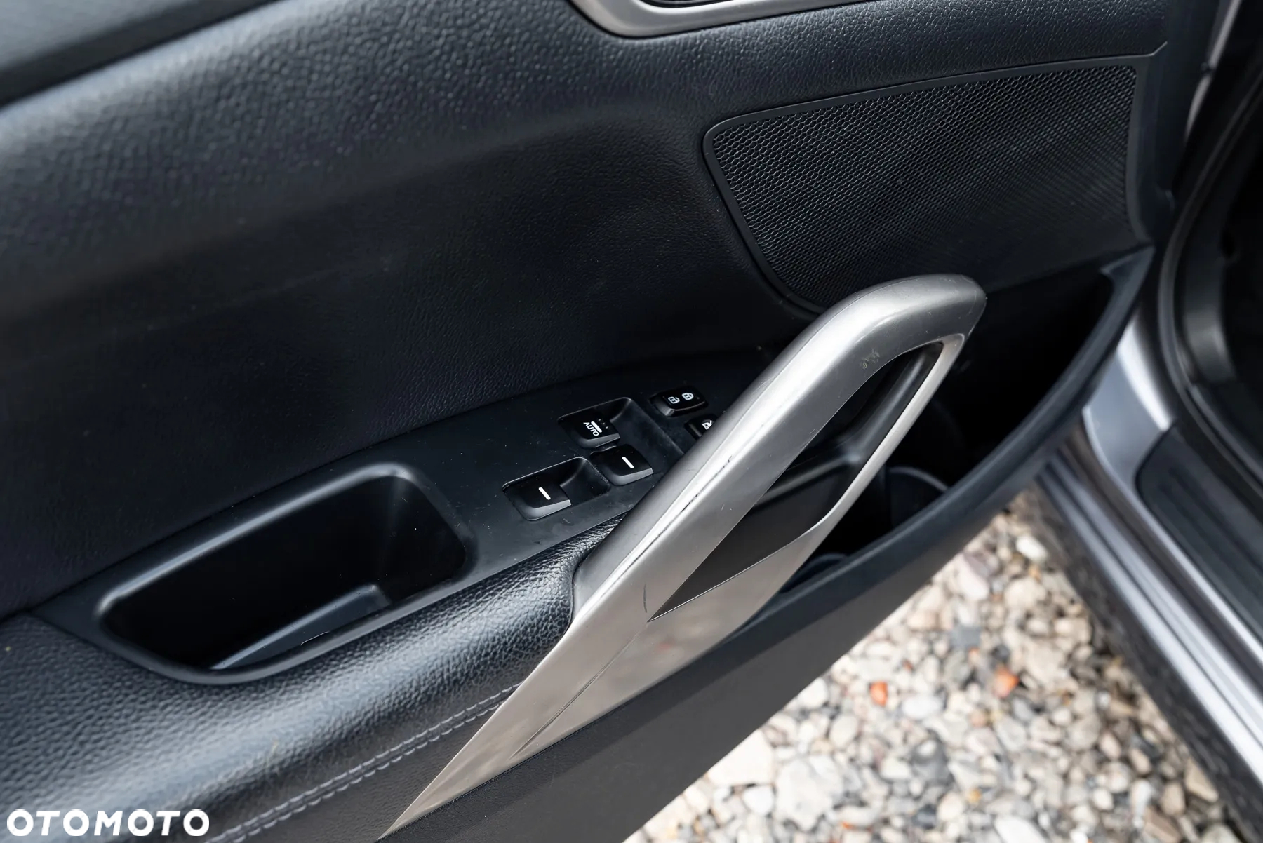 Hyundai Veloster 1.6 GDI Style - 16