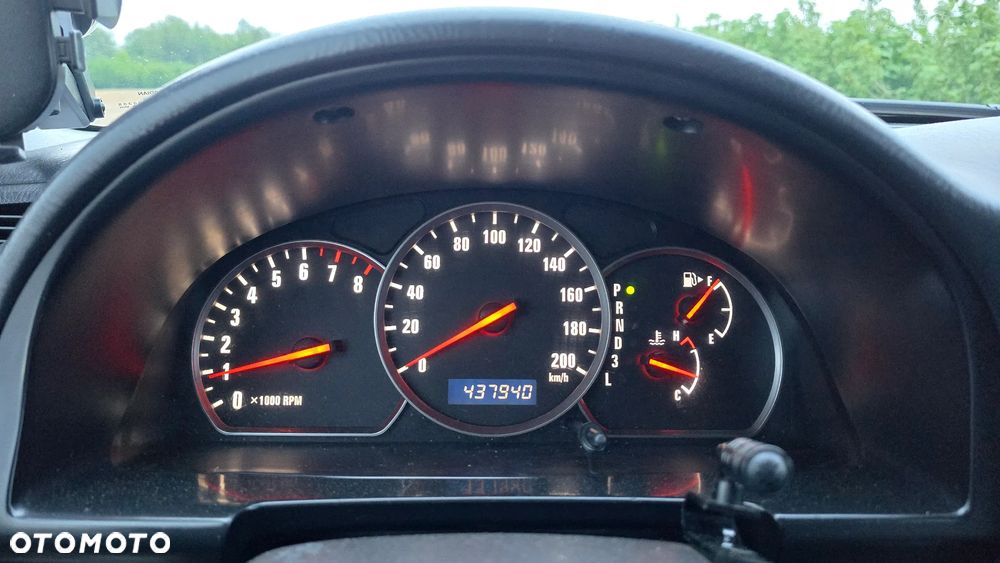 Suzuki Grand Vitara 2.7 V6 - 30