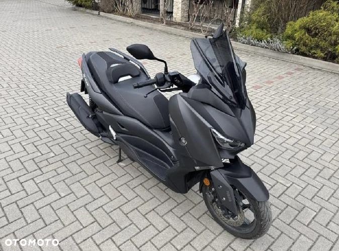 Yamaha X-max - 15