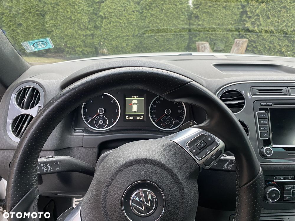 Volkswagen Tiguan 2.0 TDI 4Mot R-Style DSG - 20