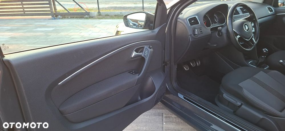 Volkswagen Polo 1.4 TDI Blue Motion Technology Allstar - 16