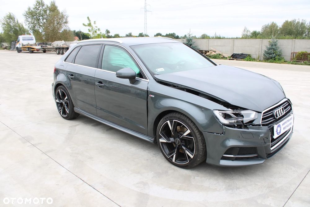 Audi A3 Sportback 2.0 TFSI quattro S tronic design - 3