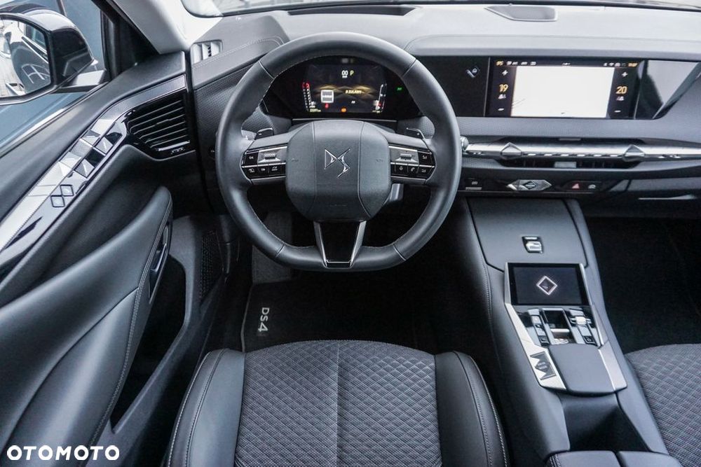 DS Automobiles DS 4 Crossback - 11