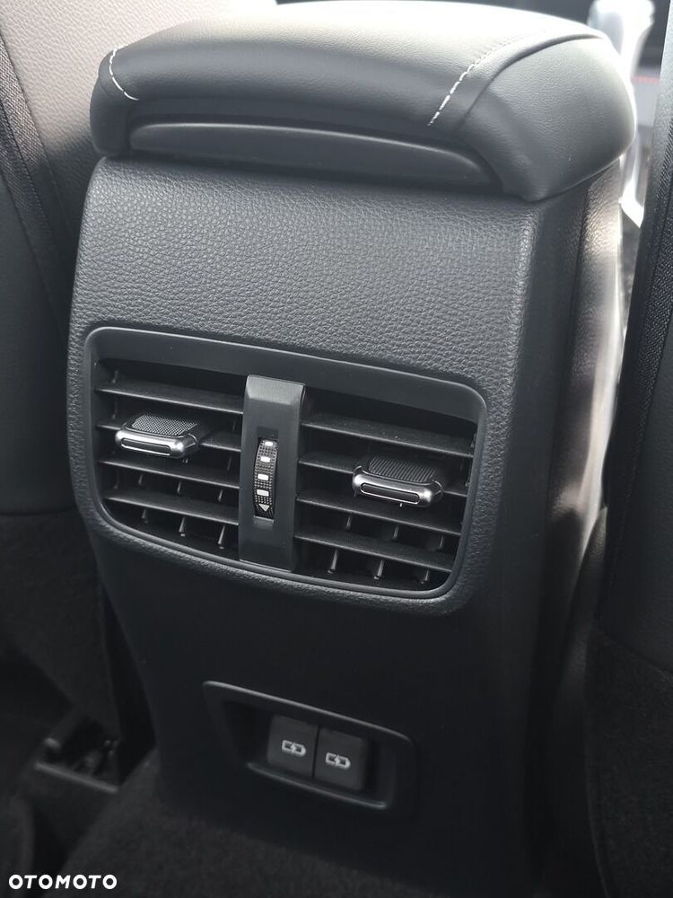 Toyota Corolla 1.8 Hybrid GR Sport - 23