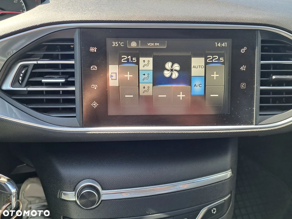 Peugeot 308 1.2 PureTech Allure S&S EAT6 - 7