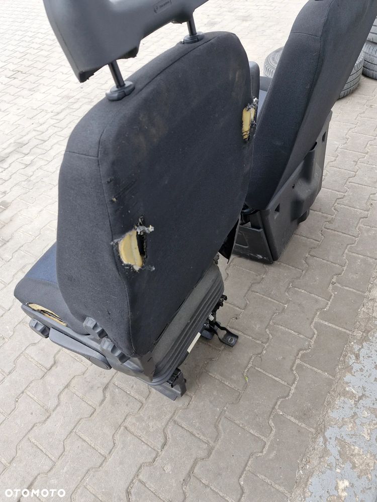 IVECO DAILY 6 FOTEL PNEUMATYCZNY KANAPA ŁAWKA - 9