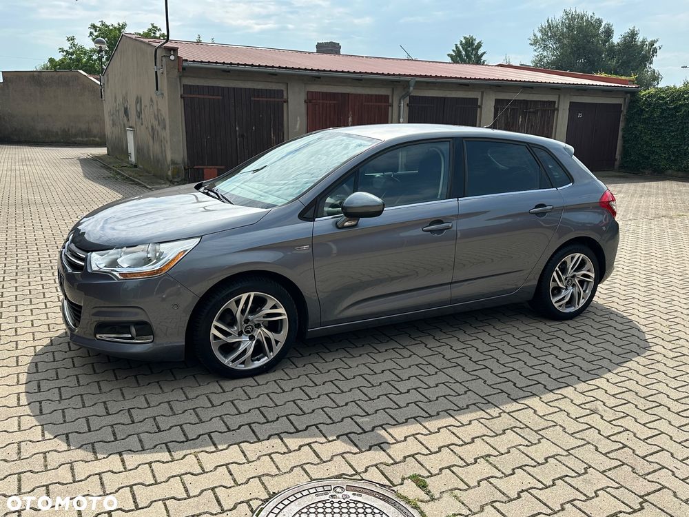 Citroën C4 e-HDi 110 EGS6 Business Class - 19