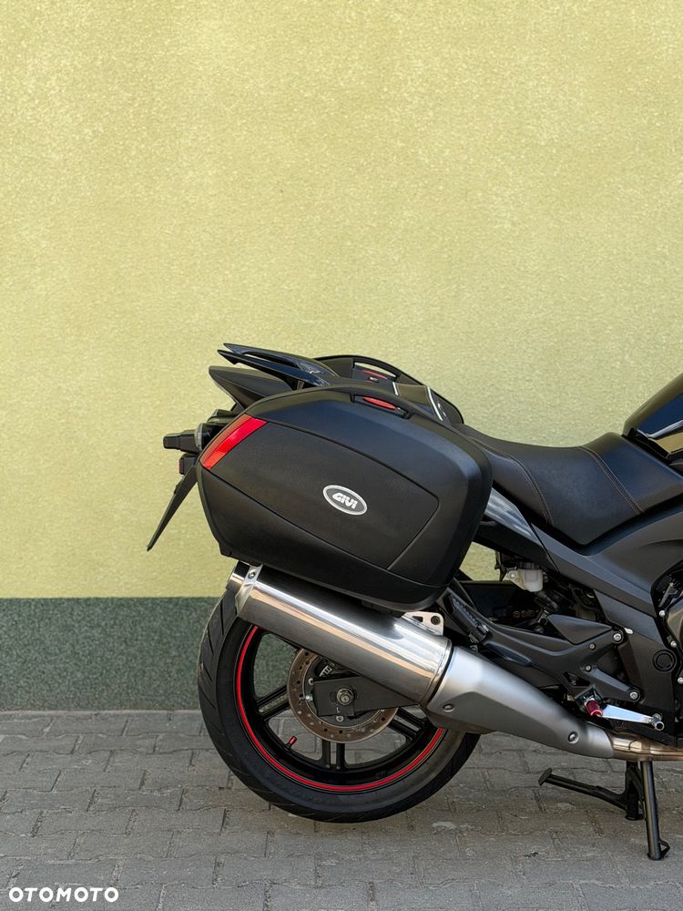 Honda CBF - 9
