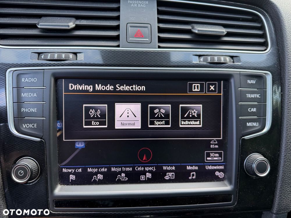 Volkswagen Golf GTD 2.0 TDI SCR DSG - 27