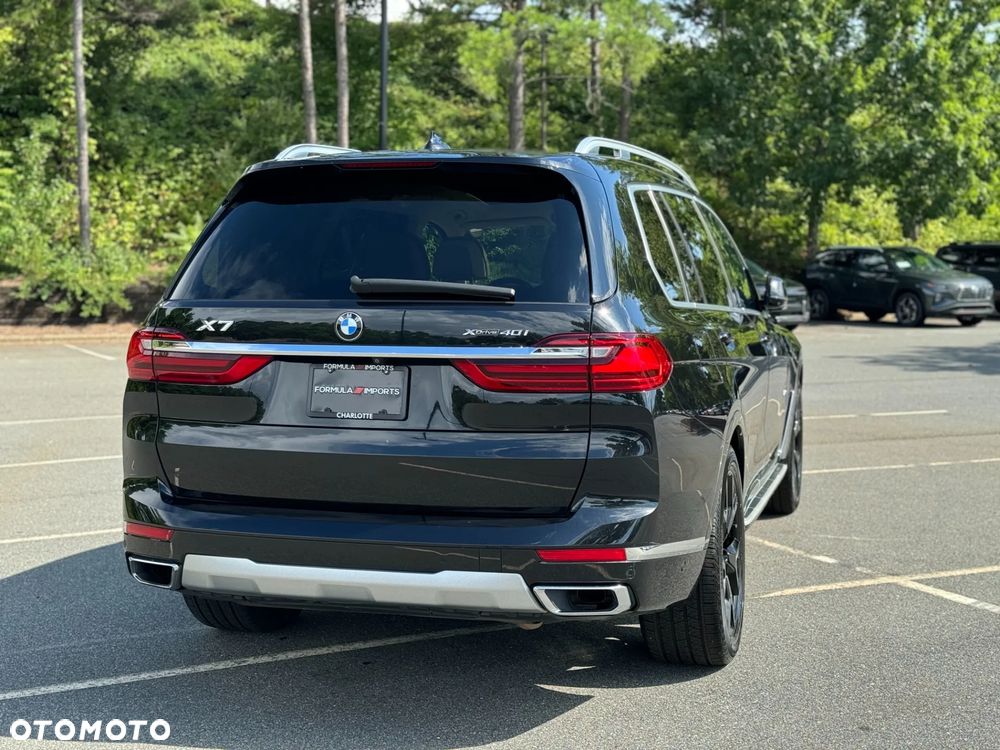 BMW X7 xDrive40i - 10