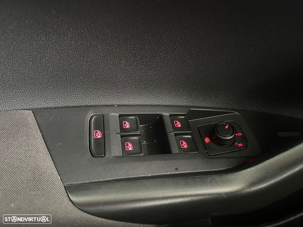 VW Polo 1.0 Trendline - 19