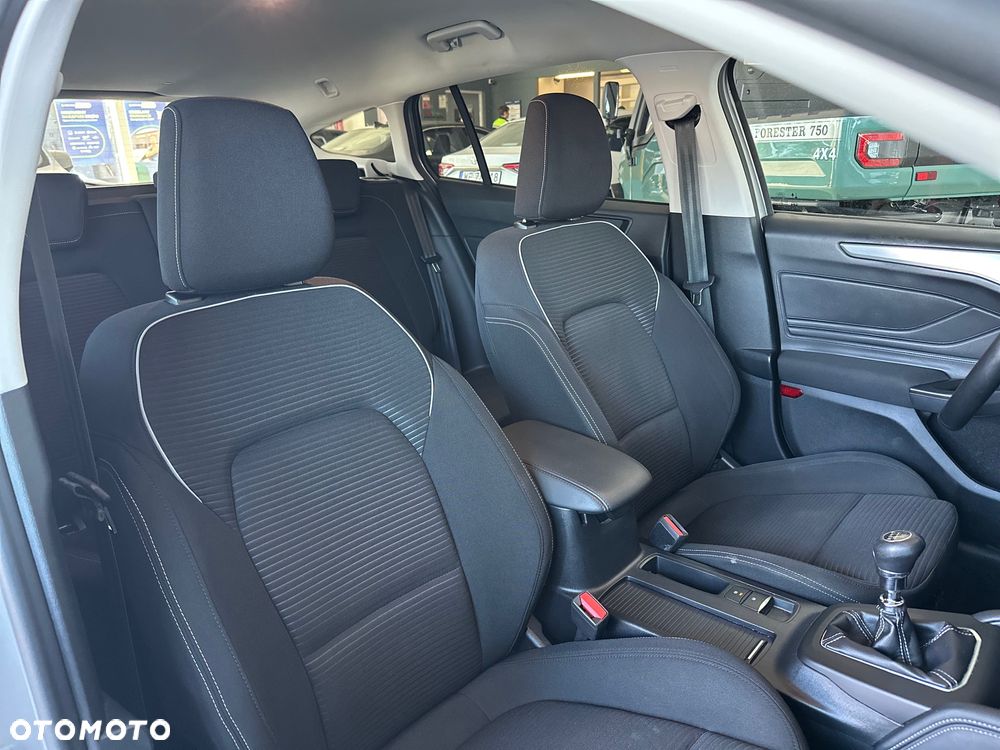 Ford Focus 1.0 EcoBoost Titanium X - 14