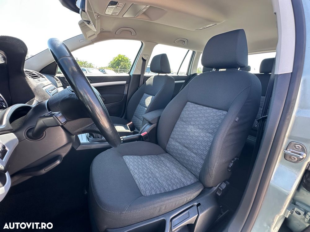 Skoda Octavia 1.6 TDI DPF IMPULS EDITION - 11
