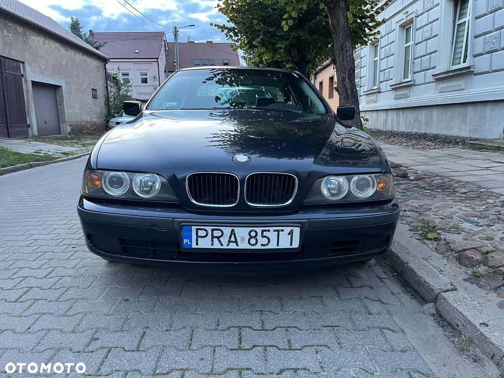 BMW Seria 5 - 1