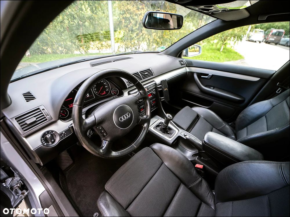 Audi A4 Avant - 6