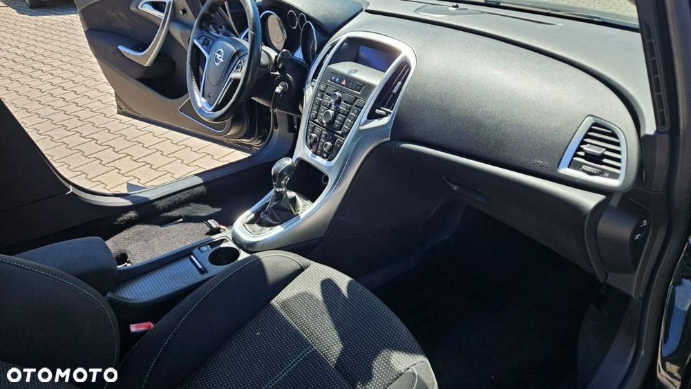 Opel Astra - 11
