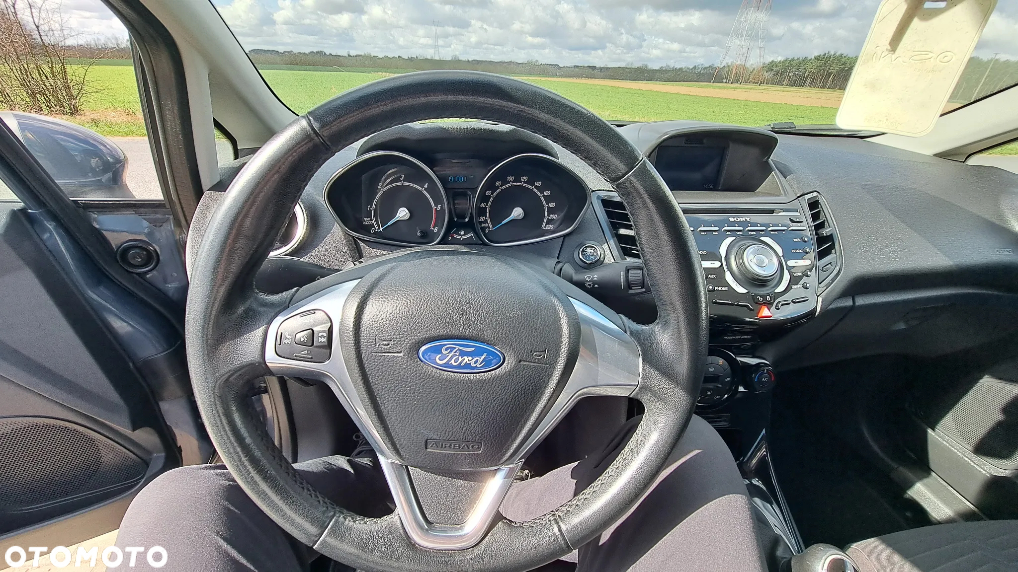Ford Fiesta 1.5 TDCi Titanium - 14