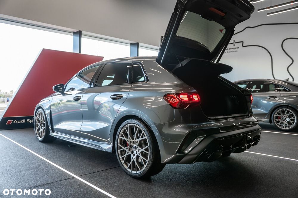 Audi RS3 Sportback - 7