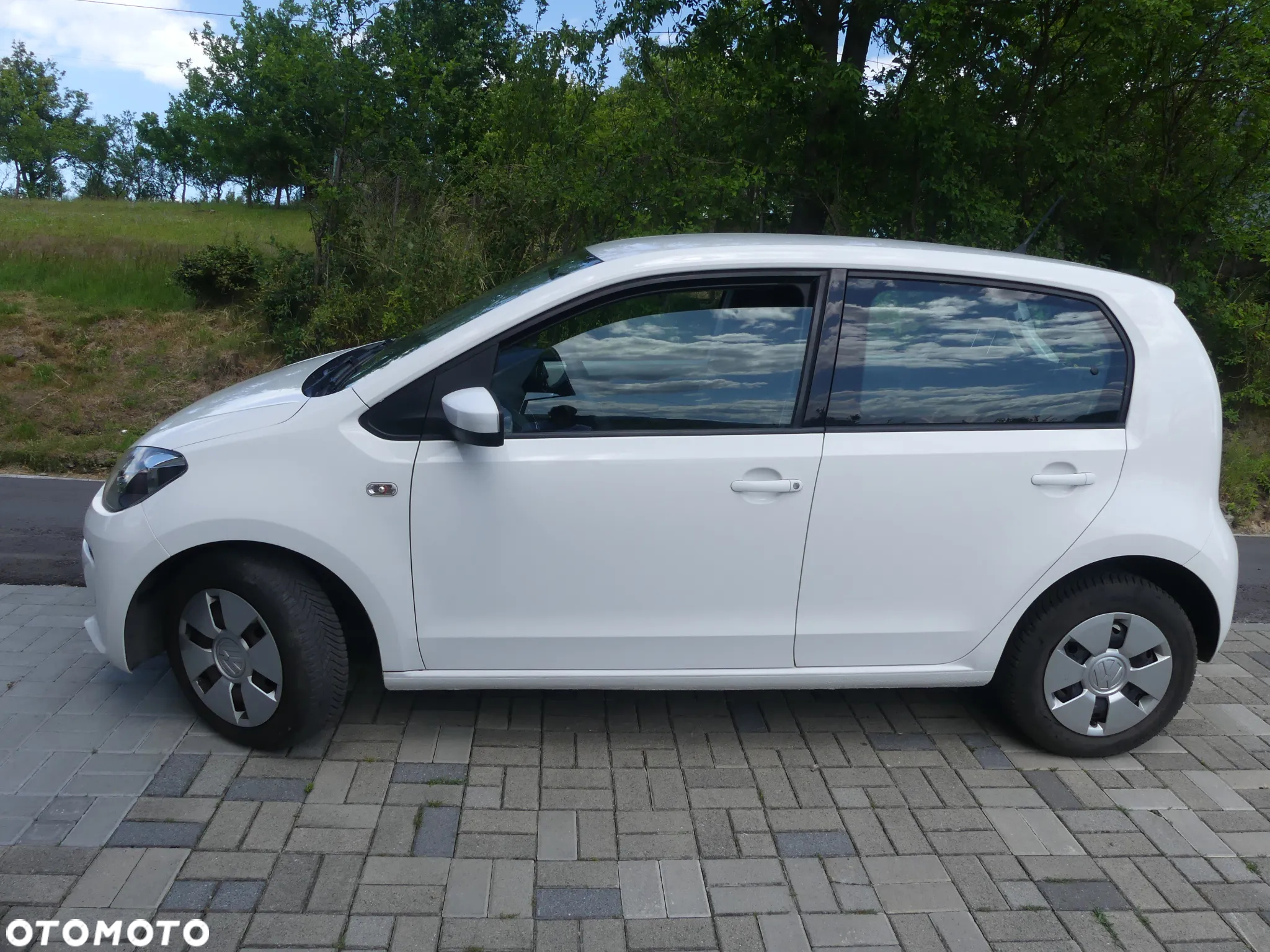 Volkswagen up! 1.0 move - 14