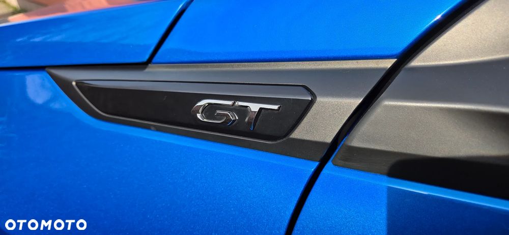 Peugeot 2008 PureTech 130 EAT8 GT - 15