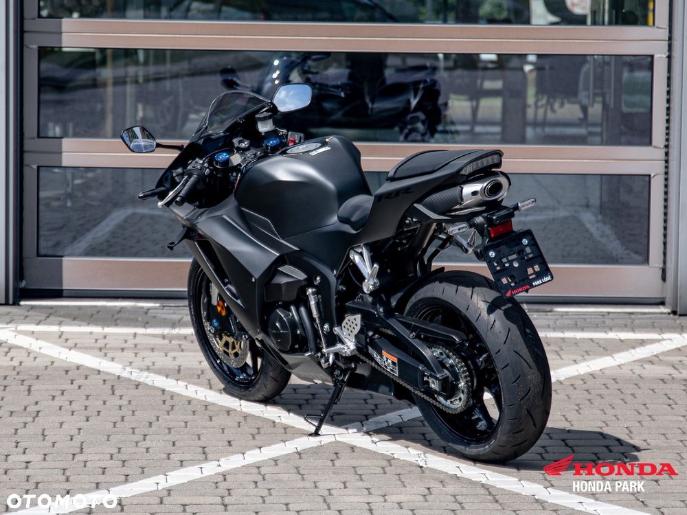 Honda CBR - 7