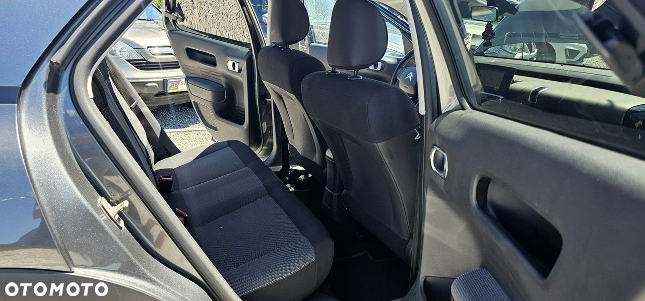 Citroën C4 Cactus - 17