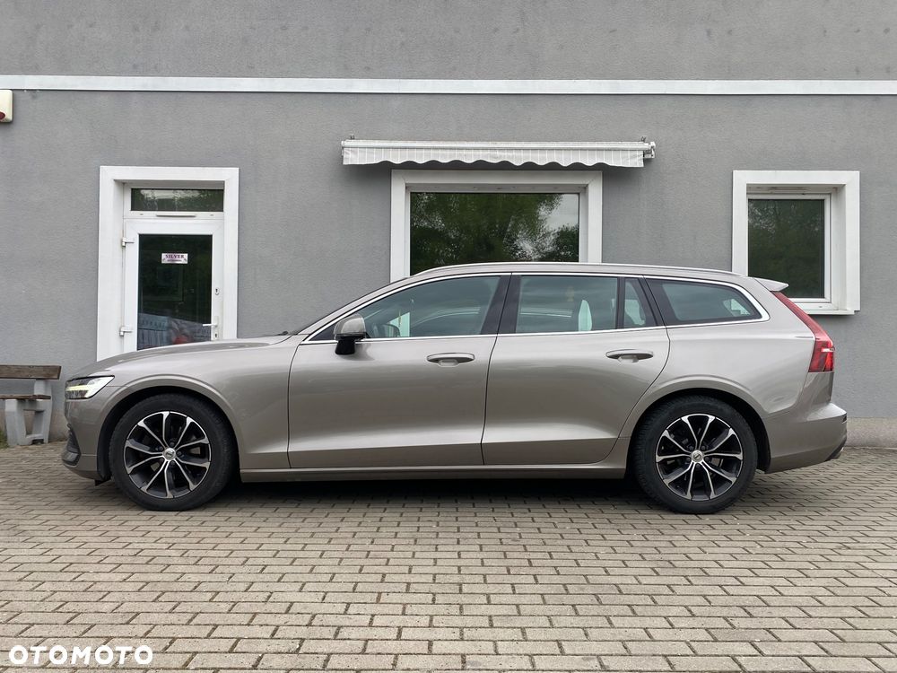 Volvo V60 D4 Geartronic Summum - 17