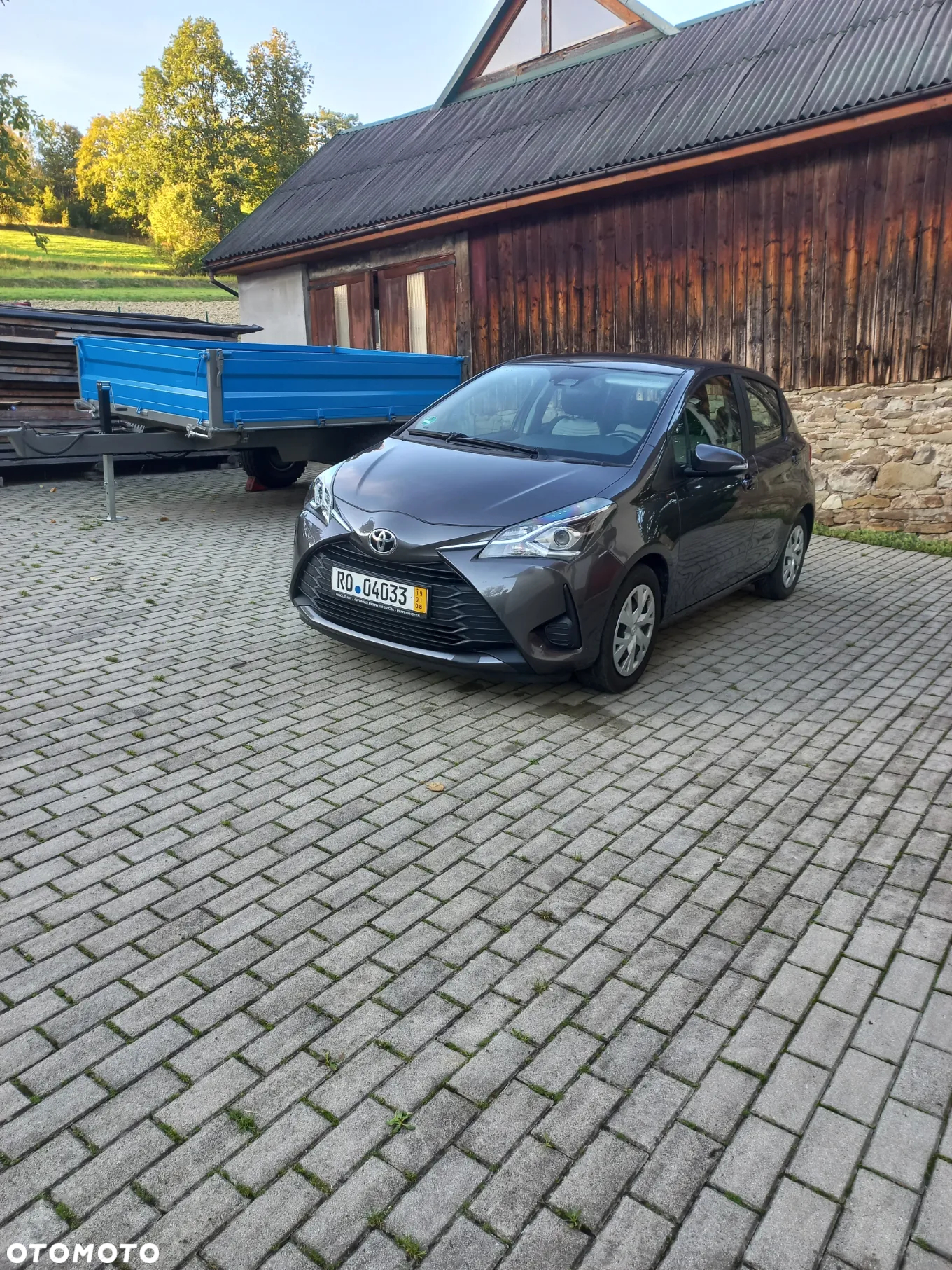 Toyota Yaris 1.0 VVT-i Team Deutschland - 14