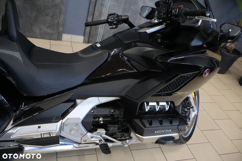 Honda GL - 7
