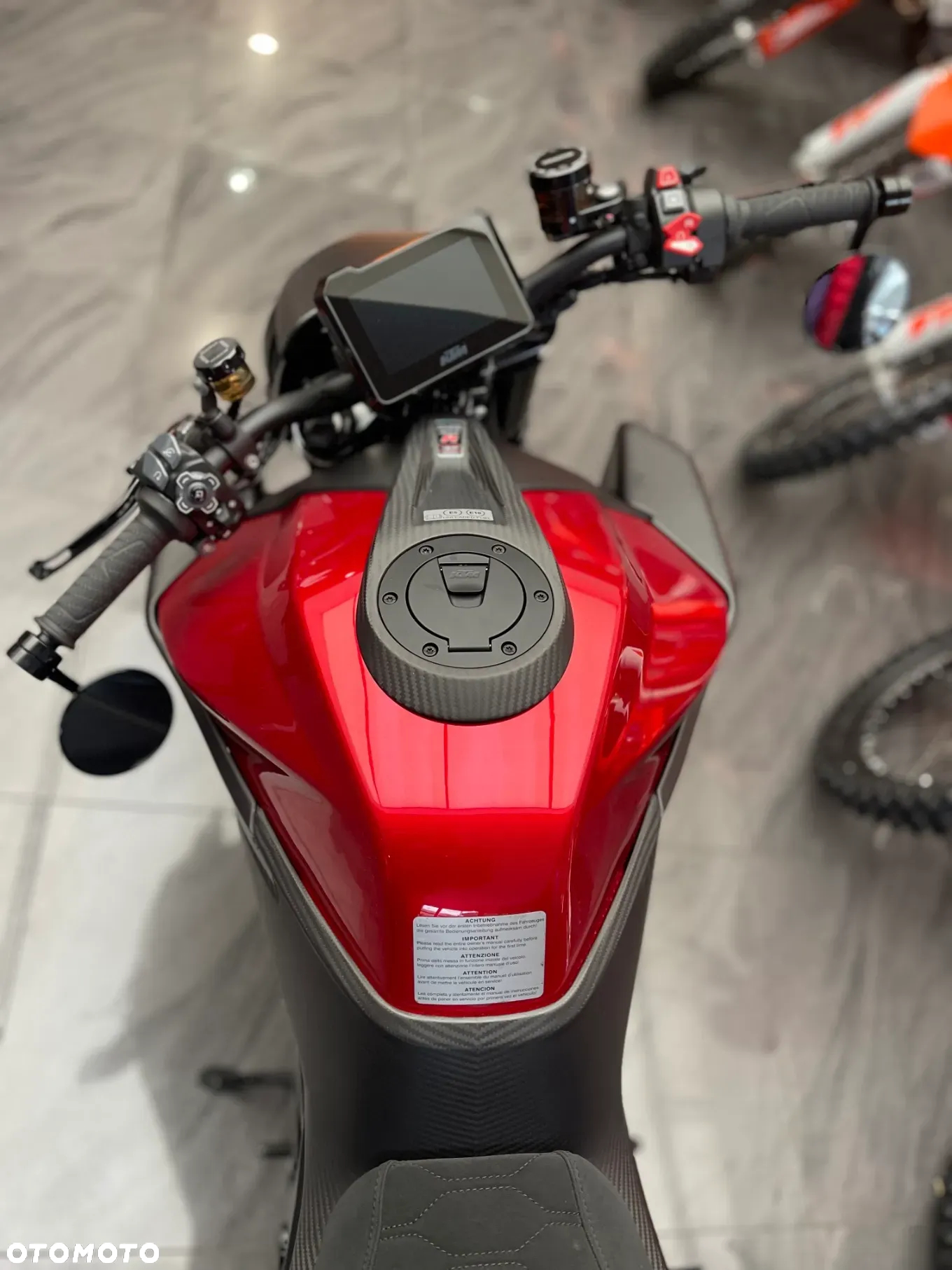 KTM Duke - 11