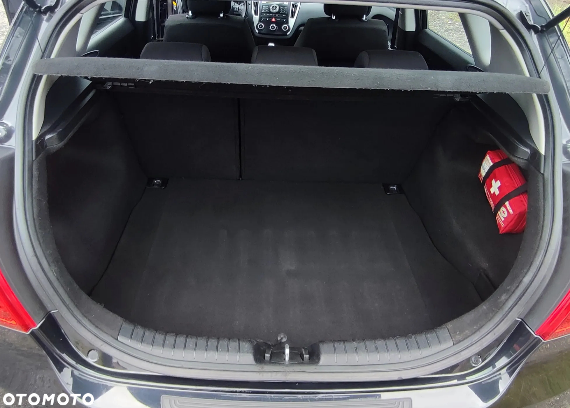 Kia Ceed 1.4 CVVT Attract - 29