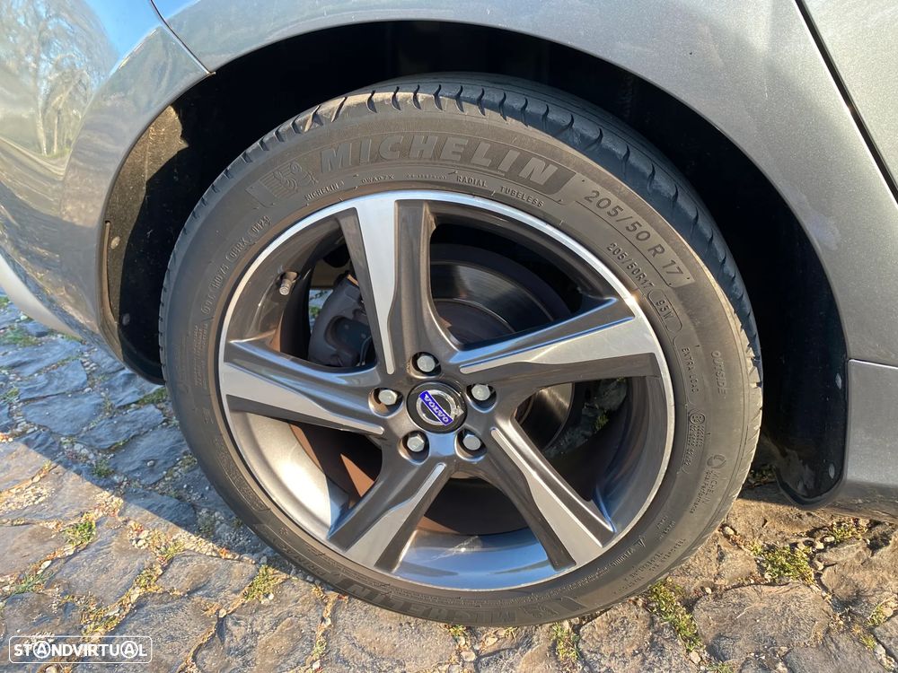 Volvo V40 1.6 D2 R-Design - 5