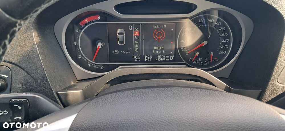 Ford S-Max 2.0 TDCi DPF Titanium - 13