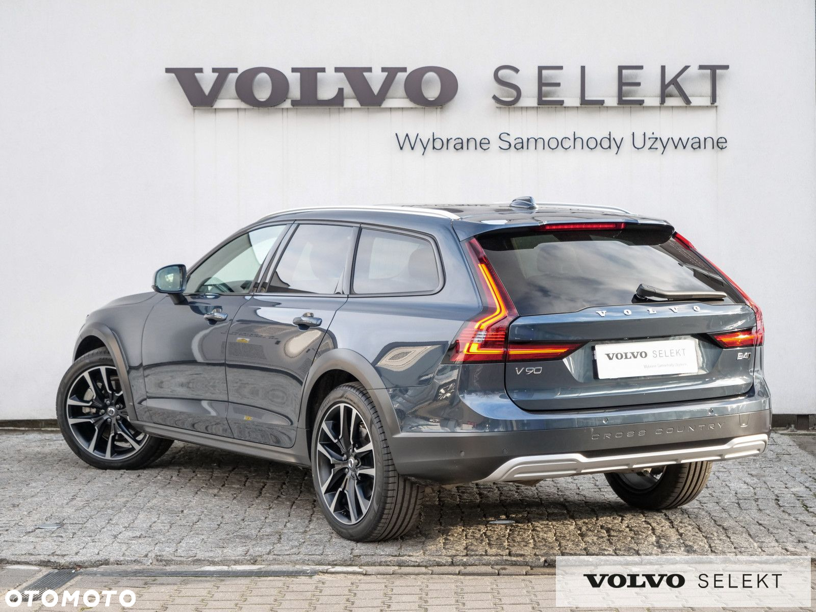 Volvo V90 Cross Country - 7