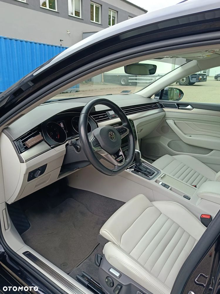 Volkswagen Passat 2.0 TSI 4Mot Elegance DSG - 12