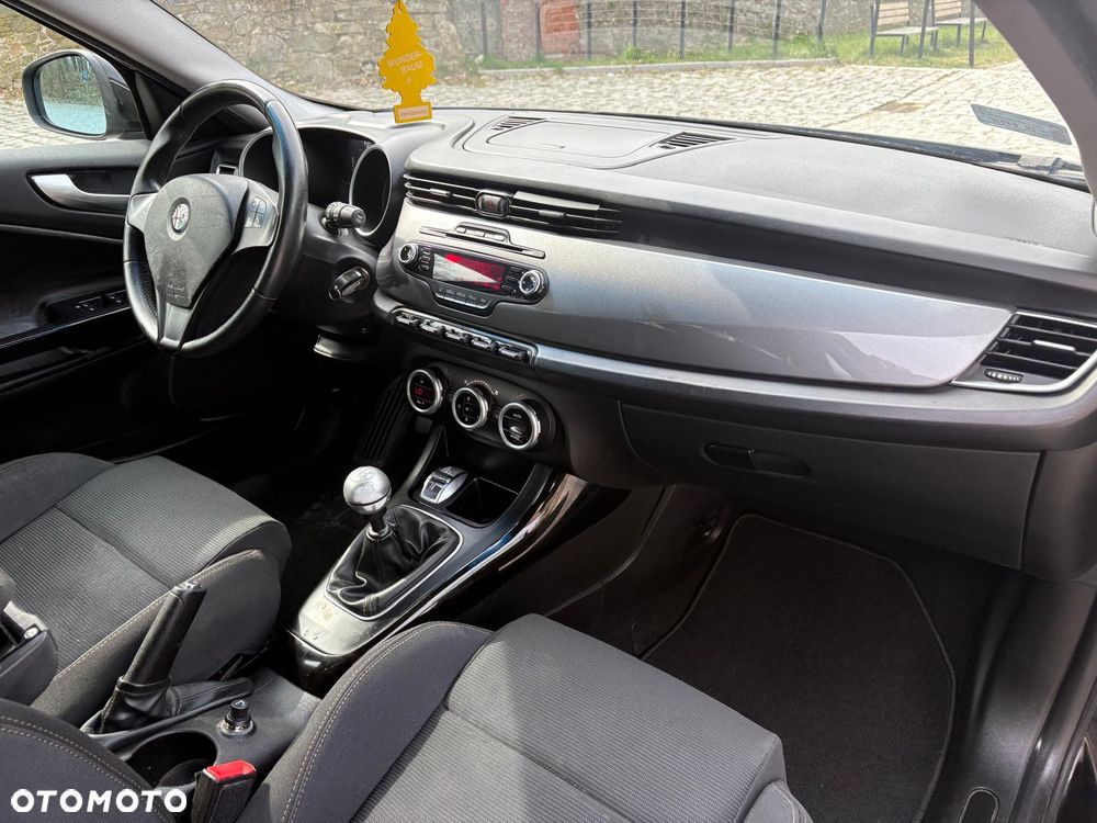 Alfa Romeo Giulietta - 19