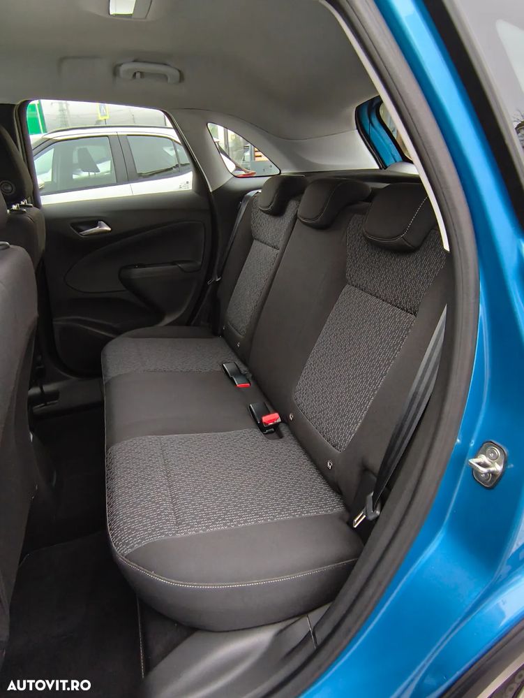 Opel Crossland - 12