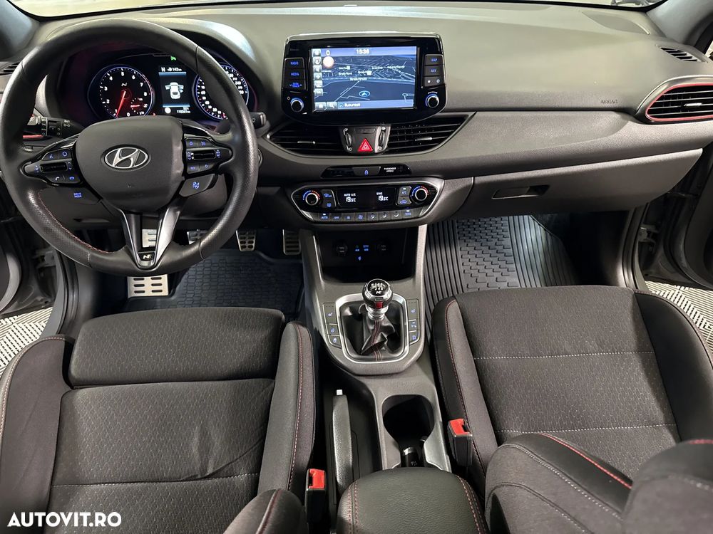Hyundai i30 N 2.0 T-GDi 275CP 5DR - 10