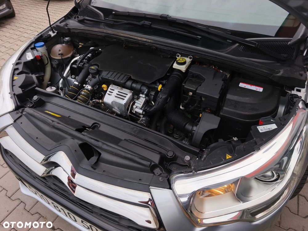 Citroën DS4 1.2 PureTech Be Chic S&S - 28