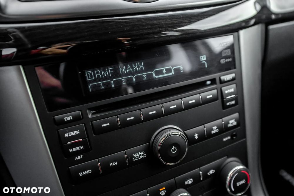 Chevrolet Captiva 2.4 AWD Automatik LT+ - 28